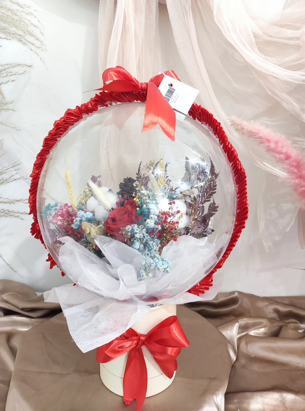 Box Mika Preserved Flower