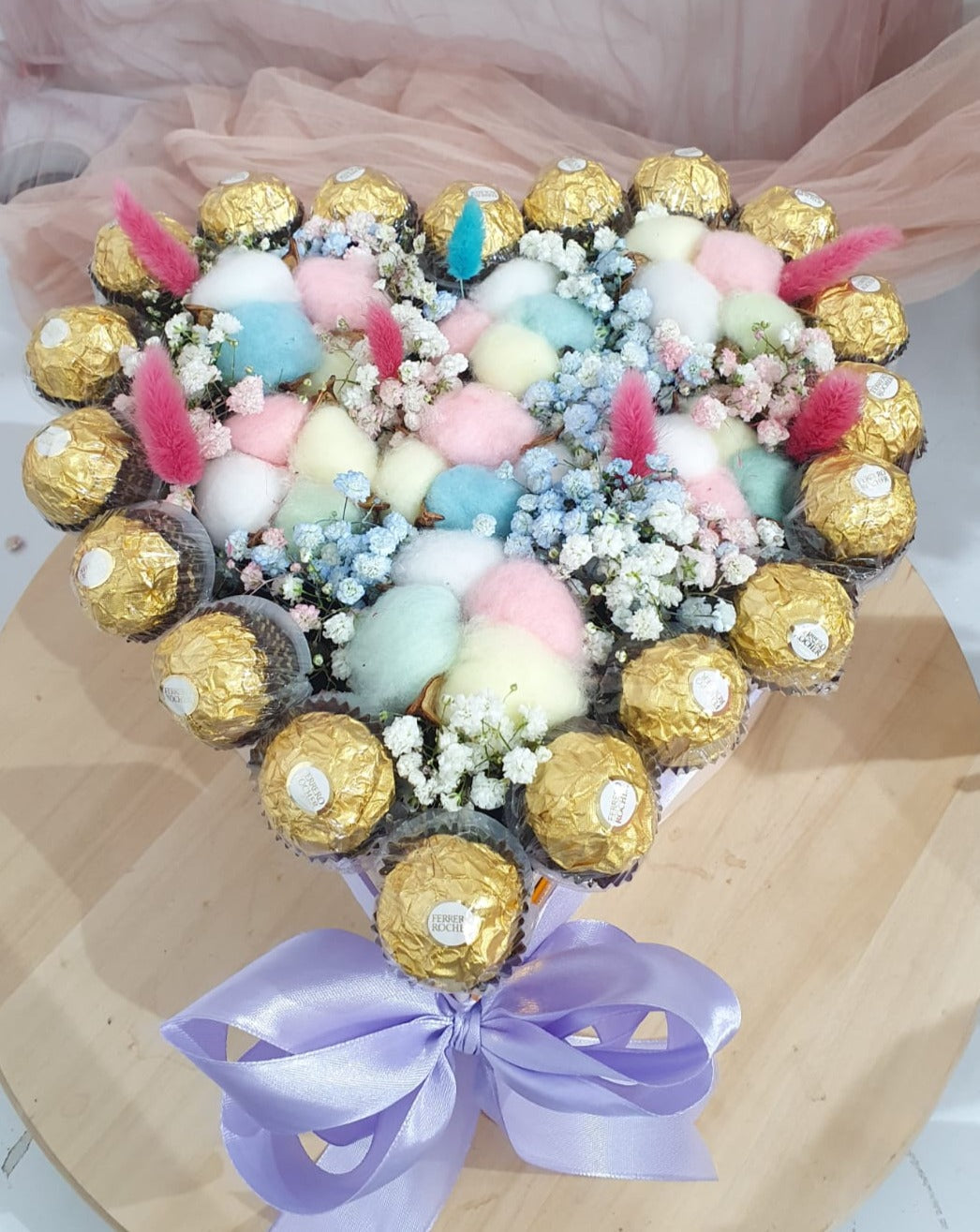 Heartshape Colorful Everlasting with Ferrero Rocher