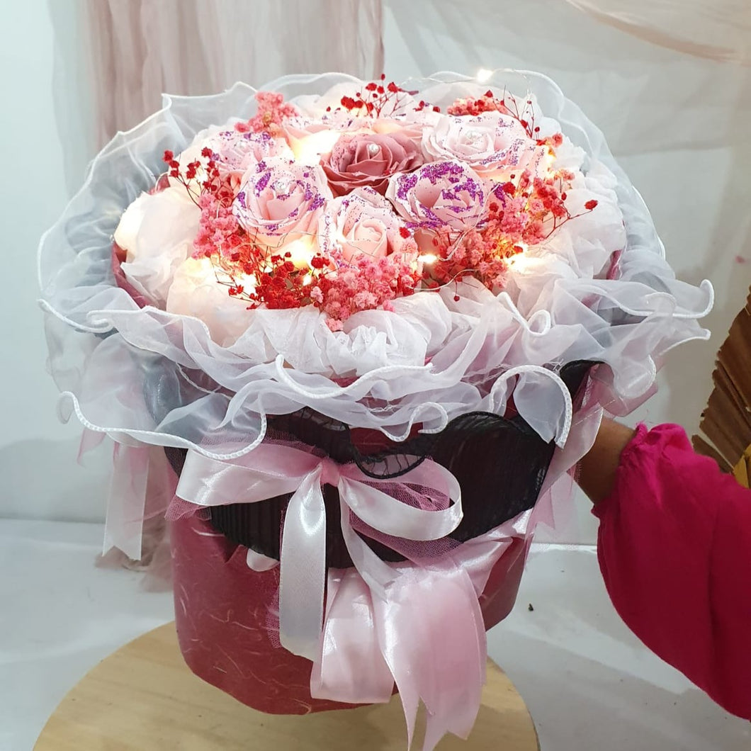 Romance Pink  Rose Bouquet  ( Soap Flower)