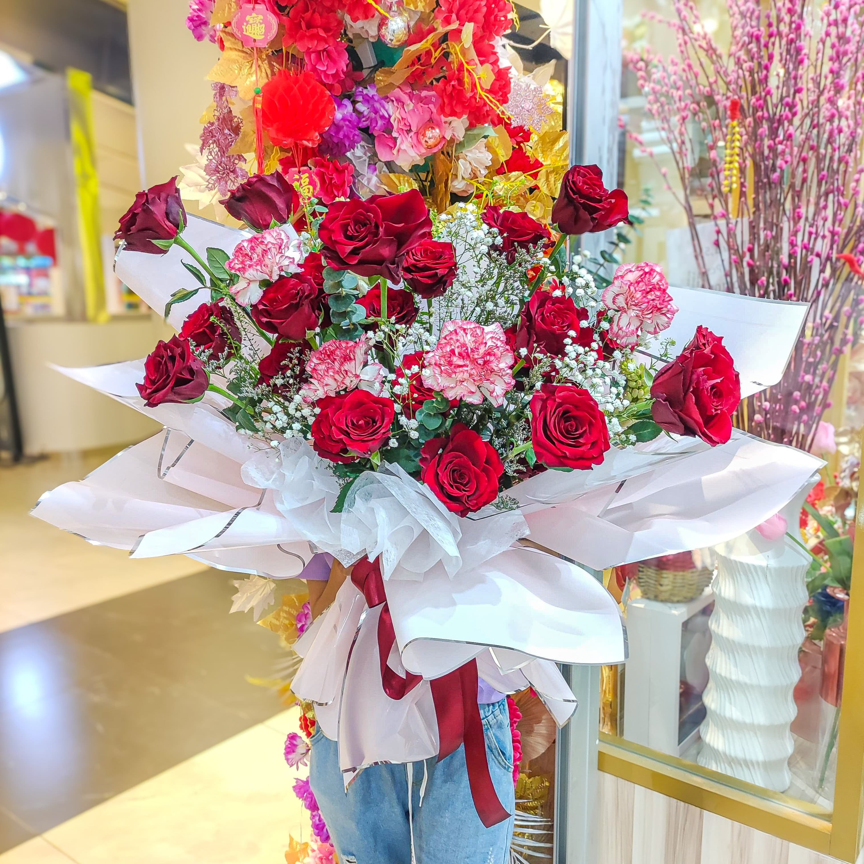 Beautiful Bouquet Red Roses Ecuador Import (20 Stalks) – AURORA FLORIST