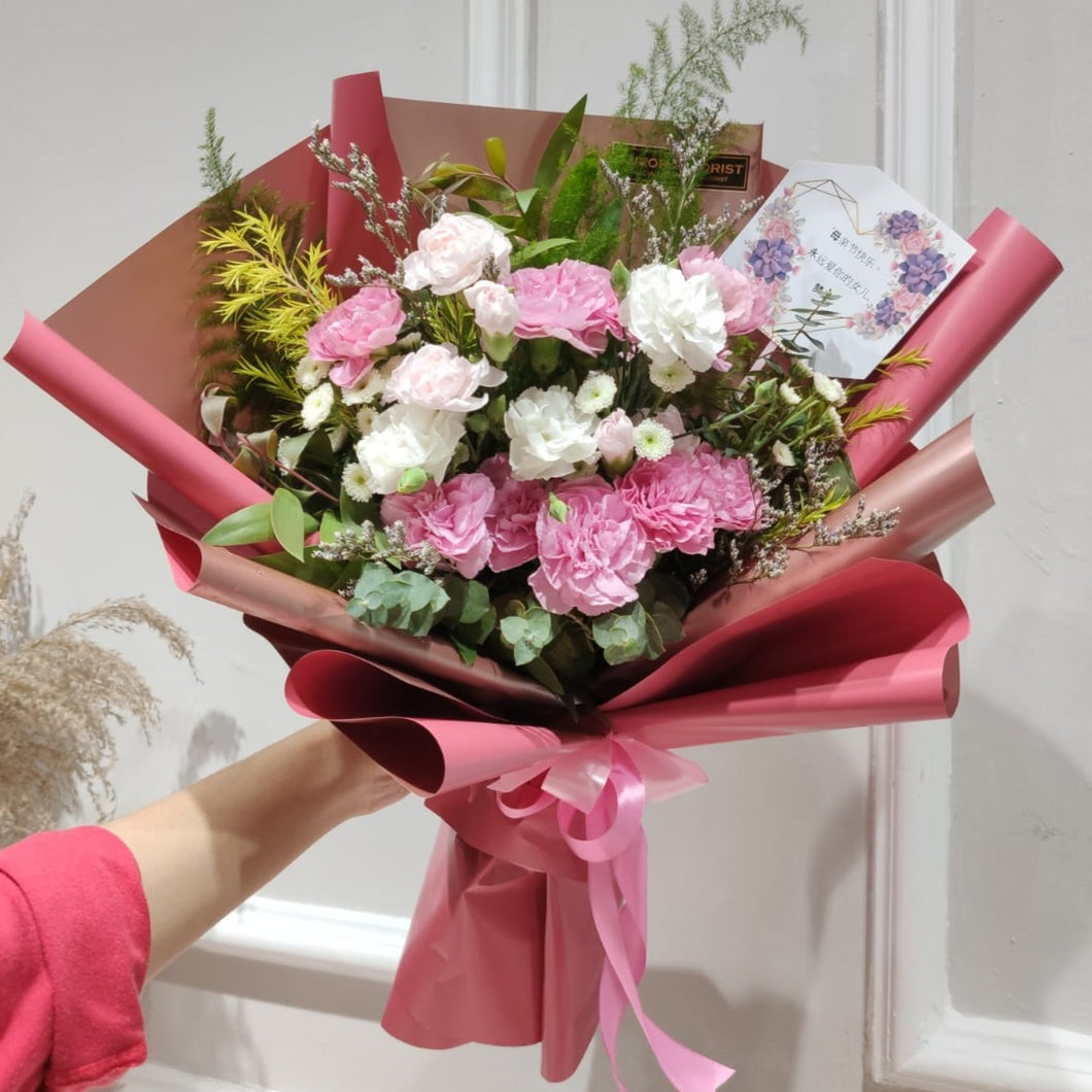 10 carnation  Pink & white  fresh Flower